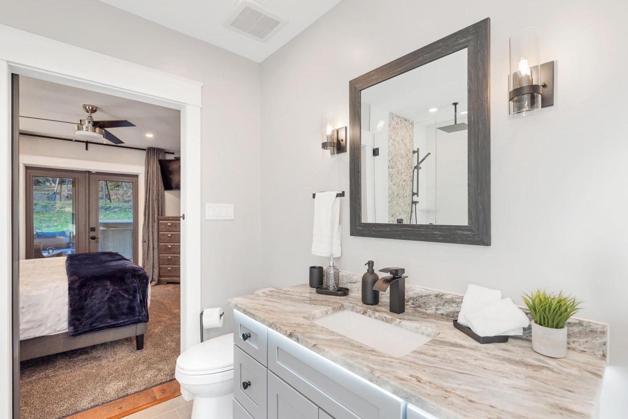 VI Cottage North Saanich 外观 照片