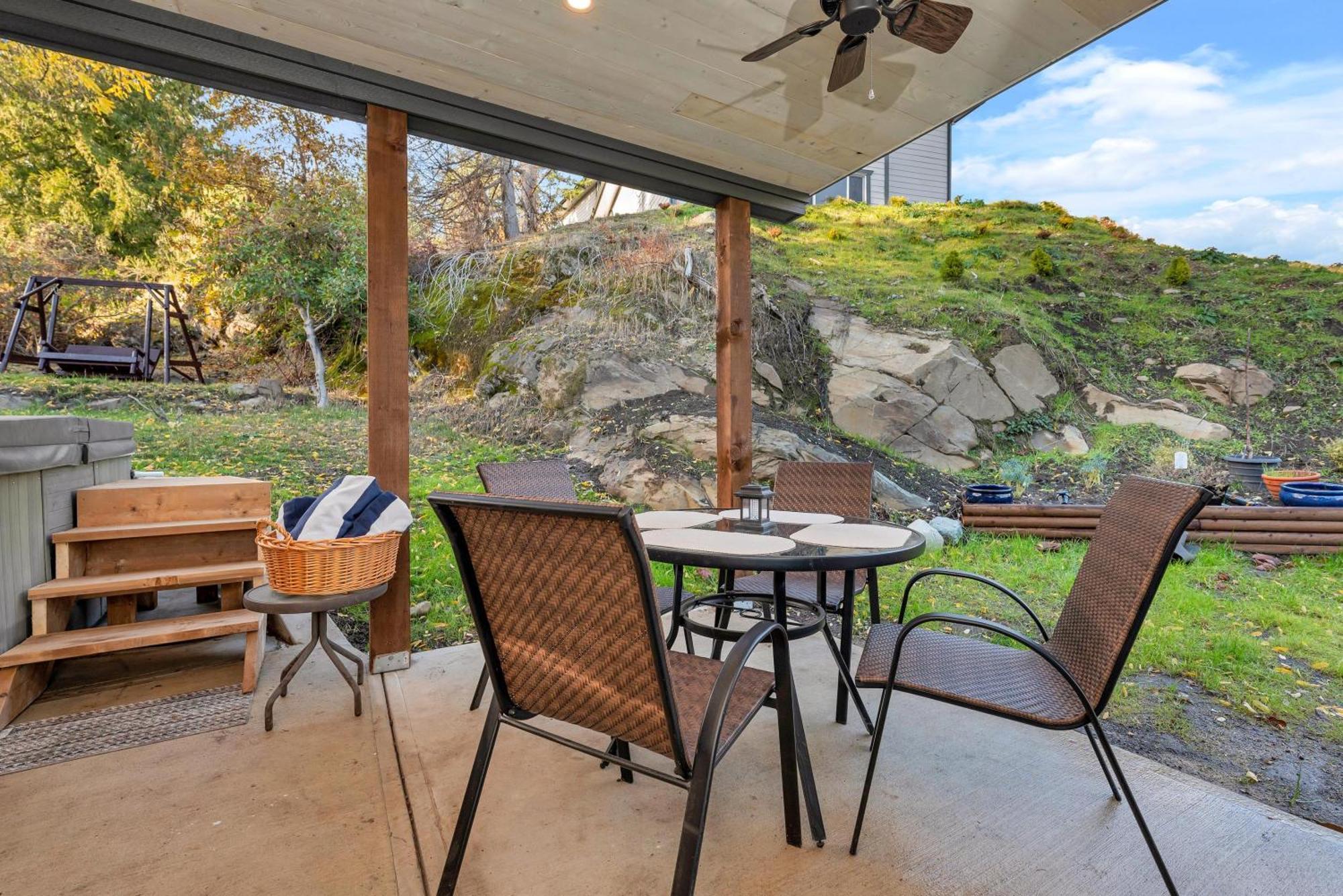 VI Cottage North Saanich 外观 照片